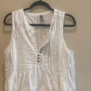 Anthropologie Cream Sleeveless Linen Blouse with Button Detail